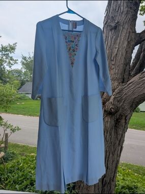 Vintage Bragard Epinal Blue Floral EmbroiderLight Blue Embroidered Women's Dress